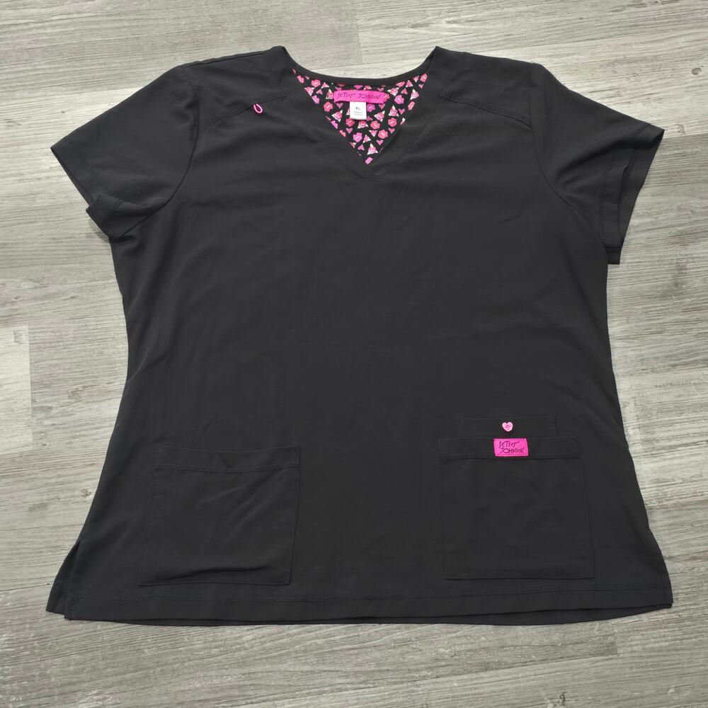 Betsey Johnson Solid Black Scrub Top Multi Pocket Super Soft Shirt - Picture 8 of 8